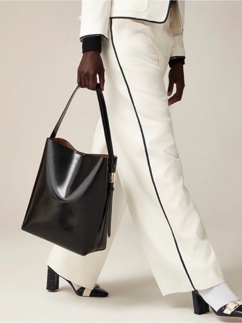 J crew Edie Bucket Bag Black patentLeather Bucket Shoulder Bag - Women's Handbag